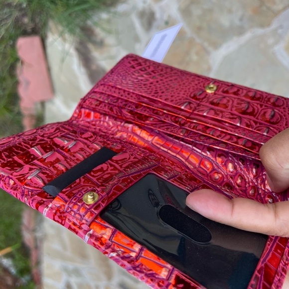 Brahmin Red dragon spencer Melbourne travel satchel bag - Picture 8 of 12